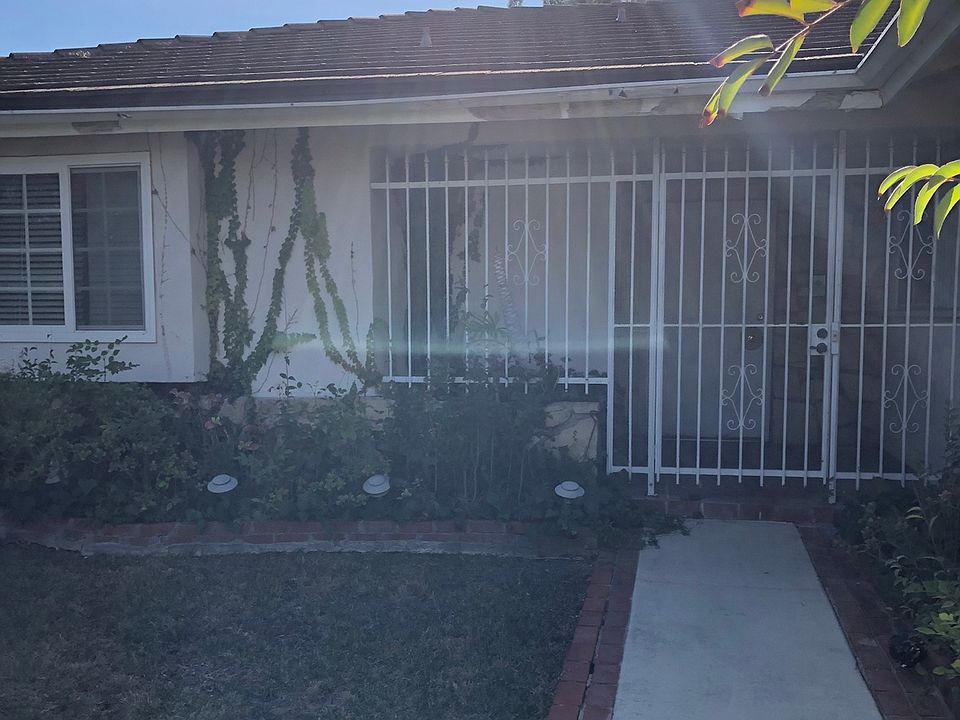 1st image of 22100 Gresham St