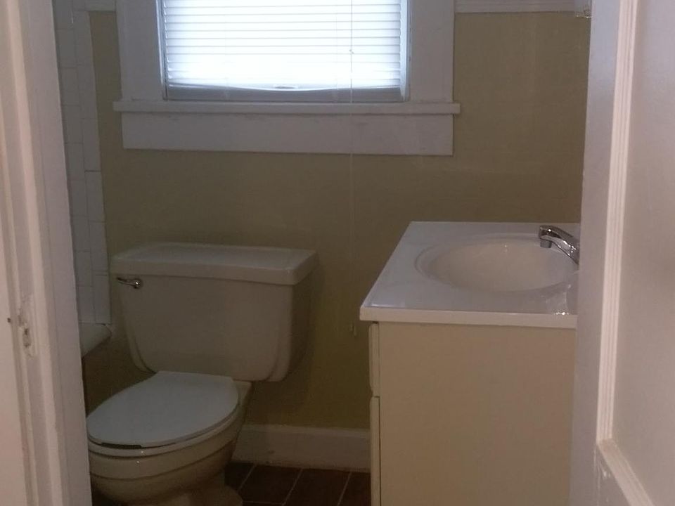 1st image of 2401 Shelby St APT 5