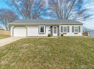 511 Rohr Ln, Englewood, OH 45322