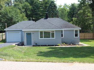 N3236 Vine Rd, Lake Geneva, WI 53147