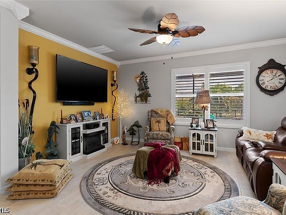 4th image of 25266 Estrada Cir