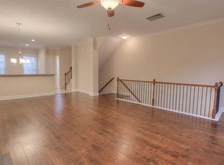 2415 Tenor Ln — Photo 5