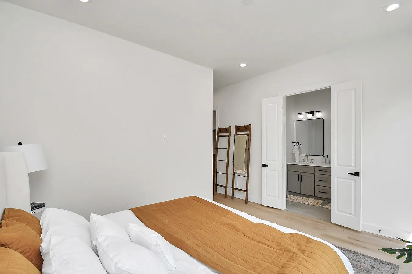 4918 Wilmington St — Photo 3