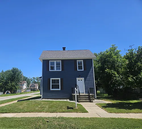 905 Belvedere Ave SE Photo 1