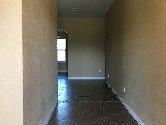 3rd image of 2452 Galemeadow Dr