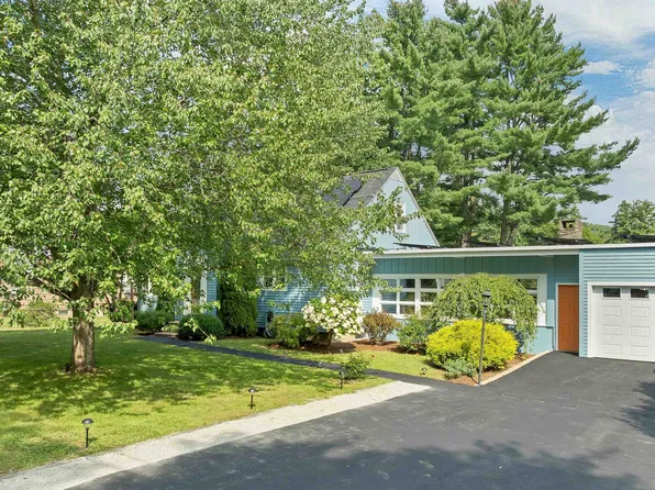 1029 Shirley Avenue, Goffstown, NH 03045