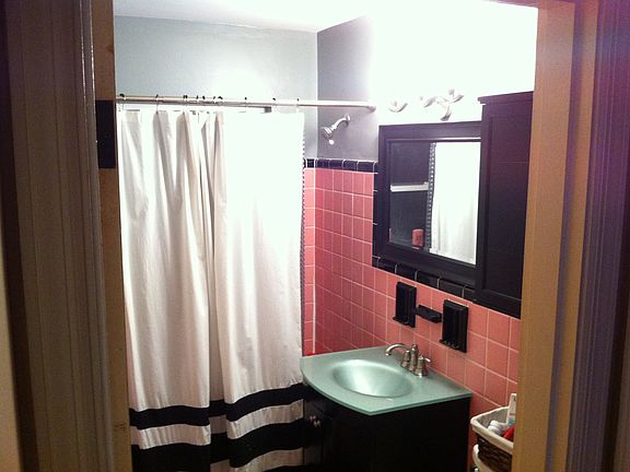 5th image of 1605 E Henry Clay Ave
