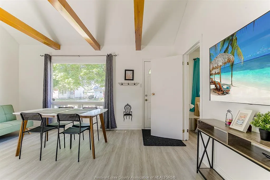 2 bed, $1,550 — Photo 4