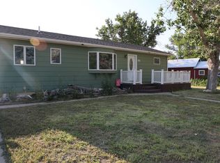 10 S Wisconsin St, Conrad, MT 59425