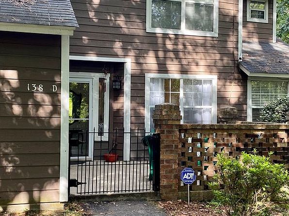 138 Luden Dr APT D