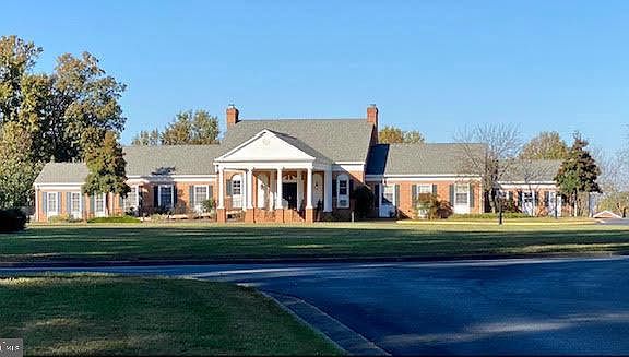 4th image of 108 Bishop Dr