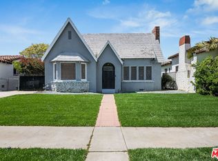 1211 S Point View St, Los Angeles, CA 90035