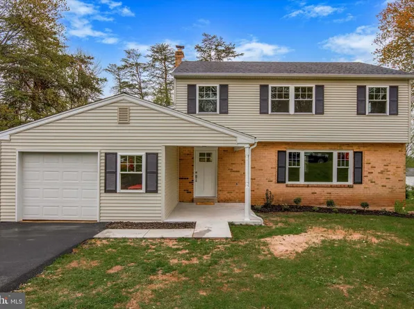 612 Mockingbird Ln, Norristown, PA 19403