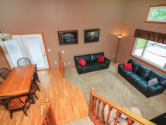 5th image of 917 Goldenrod Ln