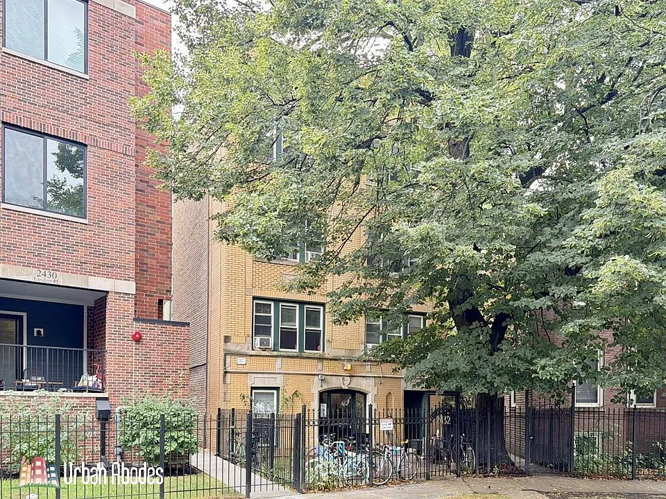 2432-432 N Linden Pl #104A
