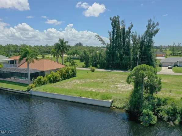 3217 NW 21st Ter, Cape Coral, FL 33993