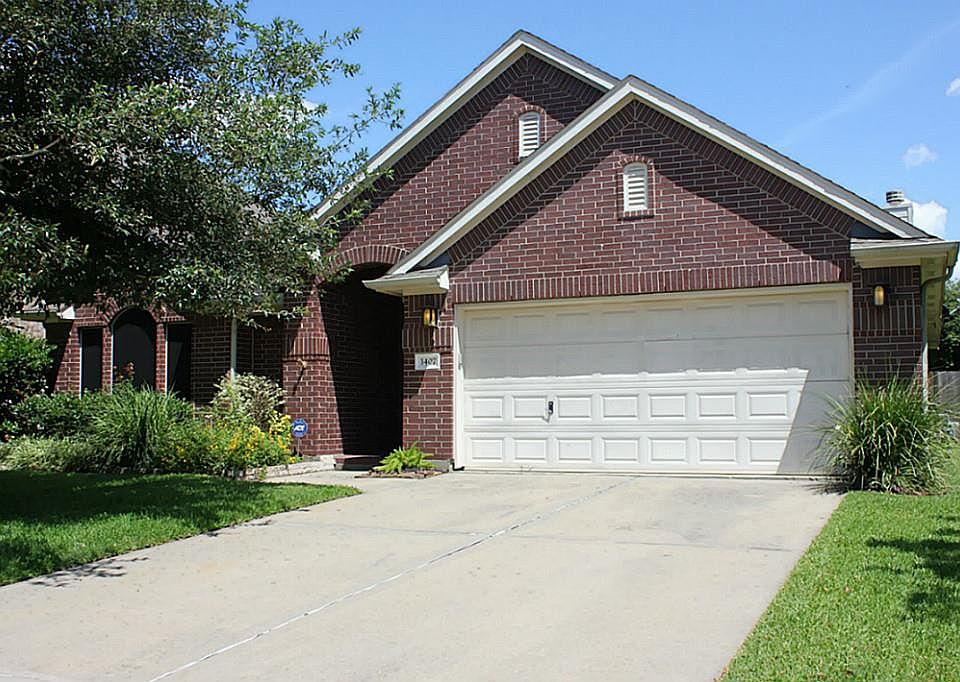 1st image of 1407 Queens Bay Dr