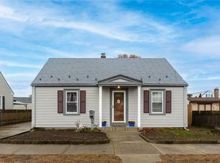 66 State St, Pawtucket, RI 02861