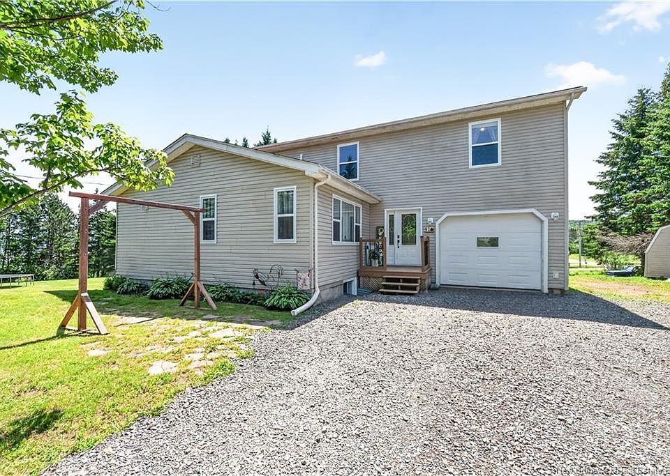 1st image of 41 Green Hill Dr