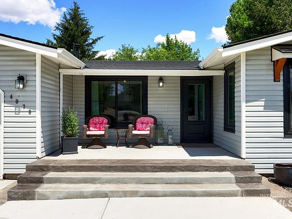 3rd image of 4076 W Leland Way