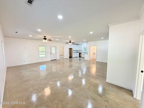 3rd image of 1677 Academy Rd
