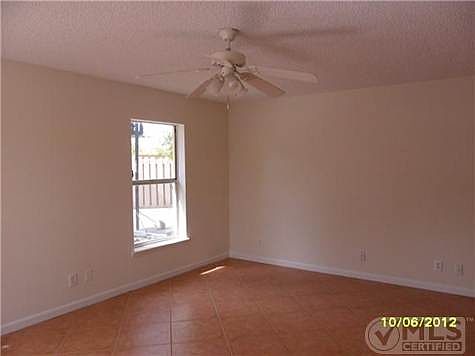 3rd image of 10059 Boynton Place Cir