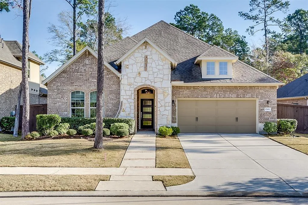 4 bed, 3.0 bath, 2862 sqft, $3,500 — Photo 1