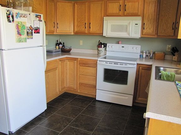 4th image of 1216 Southfield Dr