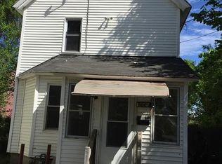 44 1/2 Chapel St, Springfield, MA 01109