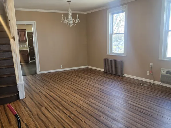 54 Heberton Ave, Staten Island, NY 10302