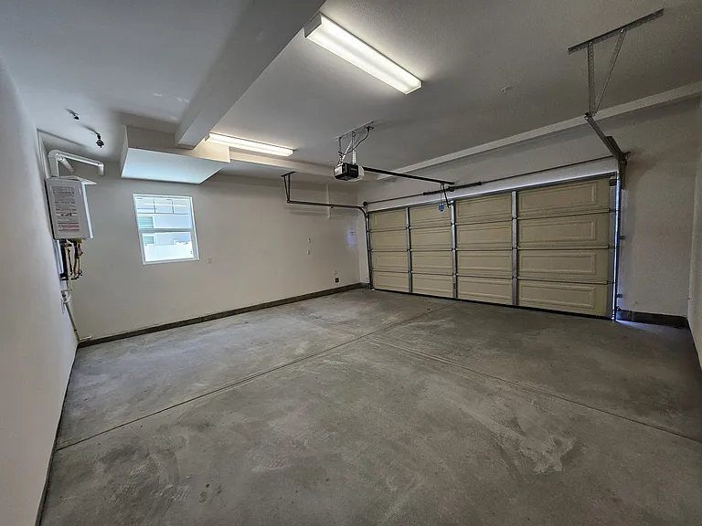 1355 Point Loma Pl — Photo 25