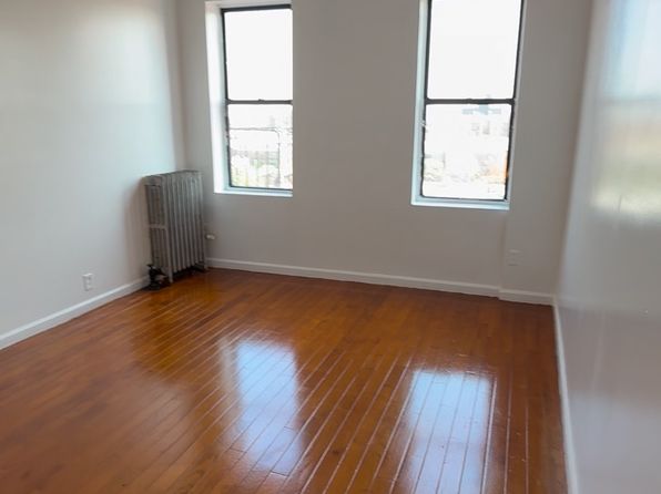 668 Allerton Ave #5