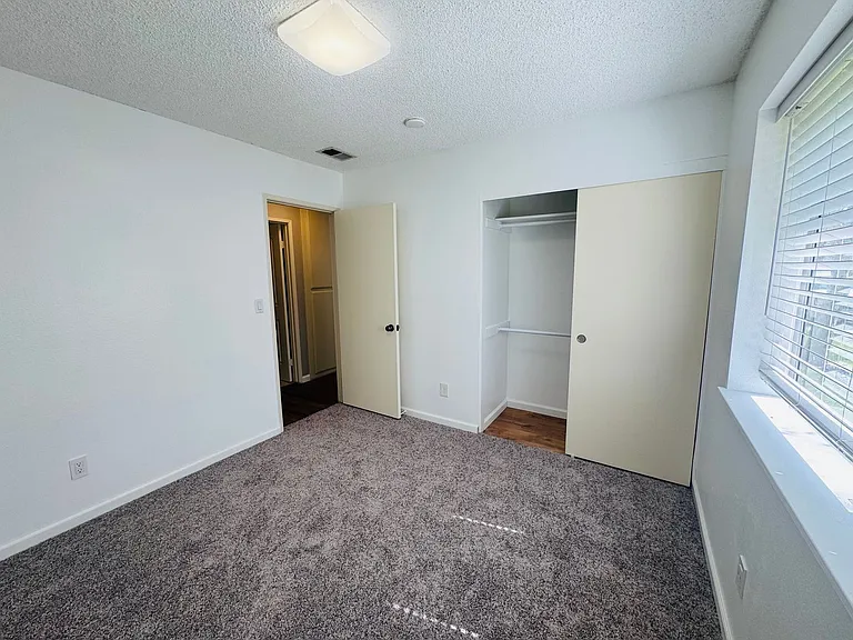 1775 Monte Vista Dr — Photo 12