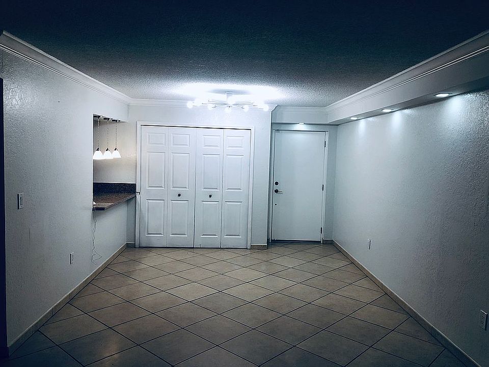 1st image of 854 NW 87th Ave APT 205