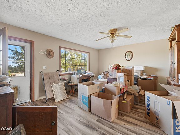 4th image of 228 Gordon Hollow Rd