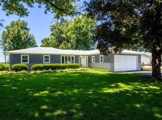 6205 W Kimberly Rd, Davenport, IA 52806