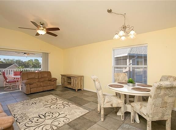 3rd image of 28 Cosmopolitan Dr Unit 14