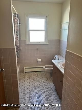2nd image of 24 Bennington Dr