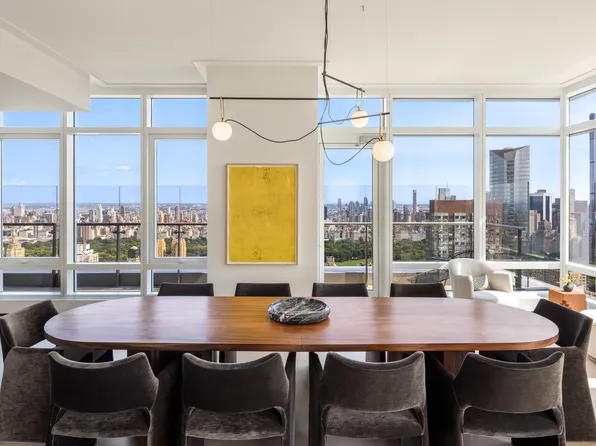 200 Amsterdam Avenue image 10 of 29