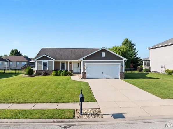 8414 Herrick Park Dr, Troy, IL 62294