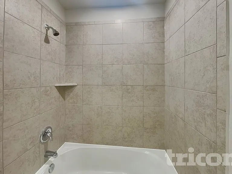 5806 Nyla Way — Photo 16