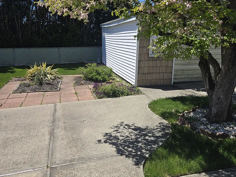 0 Carlton Pl — Photo 13