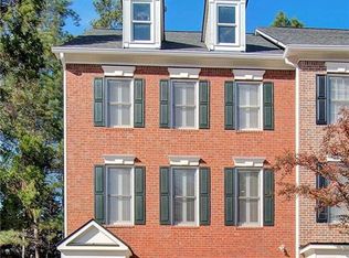 568 Vinings Estates Dr SE #B8, Mableton, GA 30126