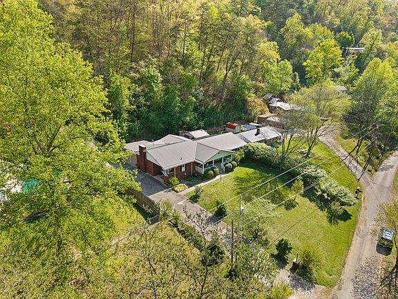 5th image of 191 Armory Rd