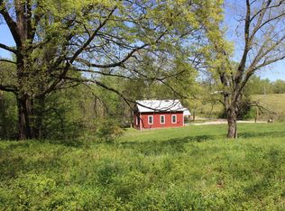 1663 Haley Rd, Duck River, TN 38454