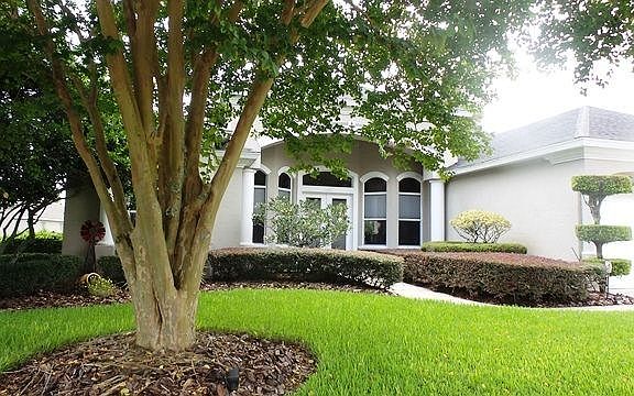 2nd image of 200 Hazeltine Dr