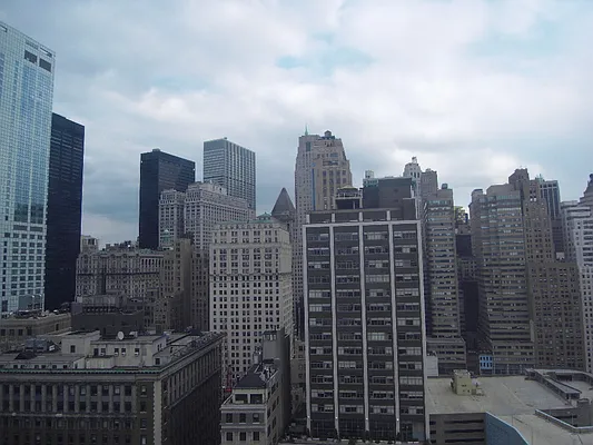 Rented by CCG Real Estate Brokerage | media 17