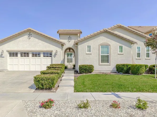 2137 Holman St, Woodland, CA 95776