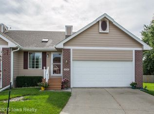1551 Prairie Ct, Altoona, IA 50009