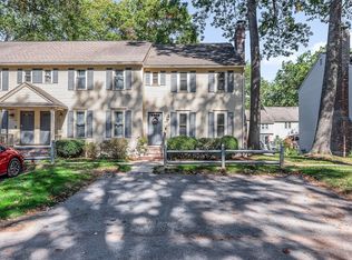 348 Wellman Ave, North Chelmsford, MA 01863